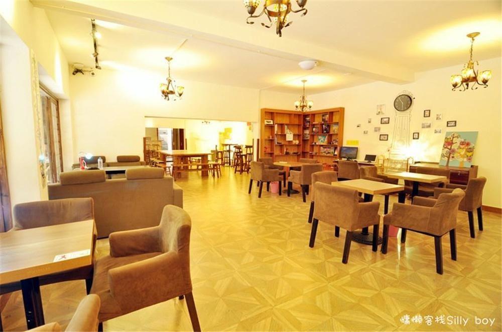 Renli Hotel 成都 エクステリア 写真