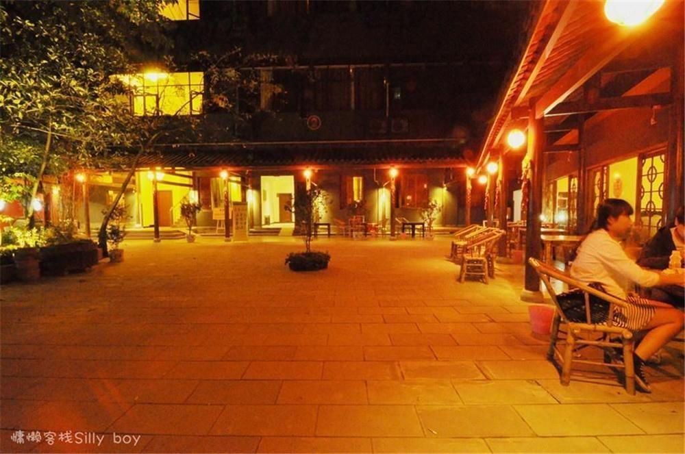 Renli Hotel 成都 エクステリア 写真
